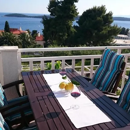 Mare 2 Daire Hvar Town
